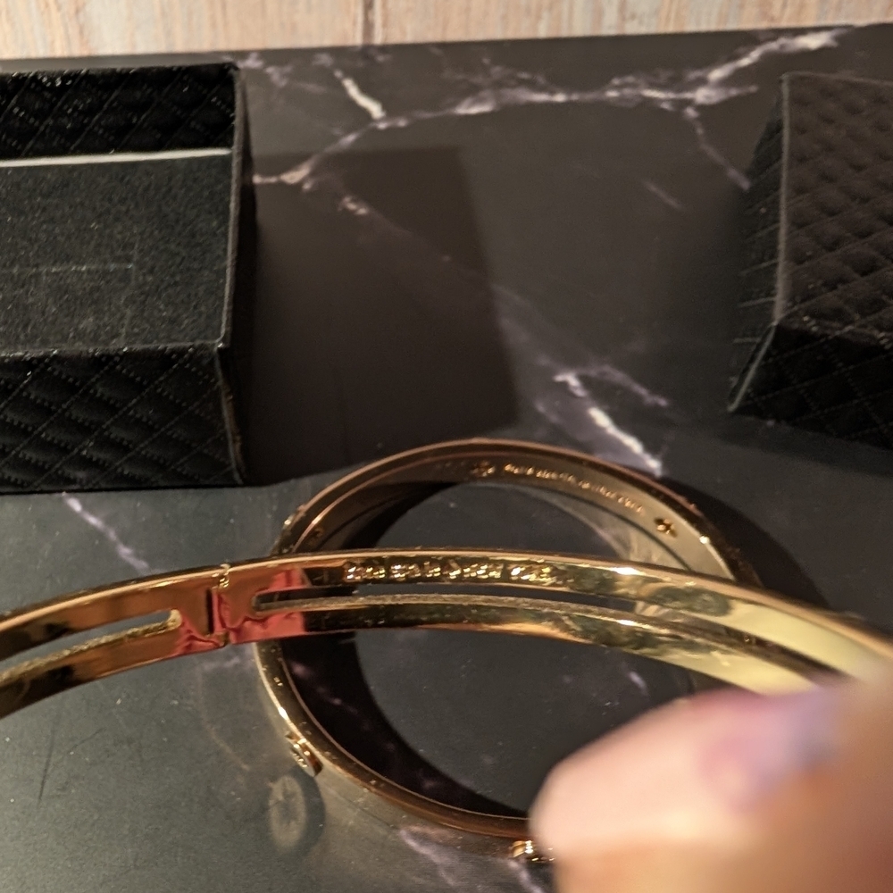 1 Kate Spade *Buyers Choice*  Elegant Gold Bangle Bracelets EUC - Picture 5 of 5